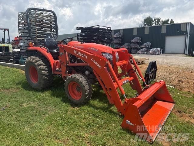 Kubota L3902DT Kompaktni (mali) traktori