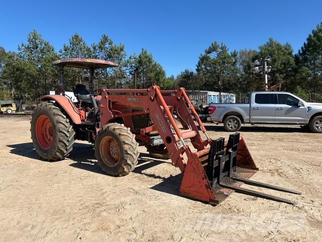 Kubota M105S Traktori