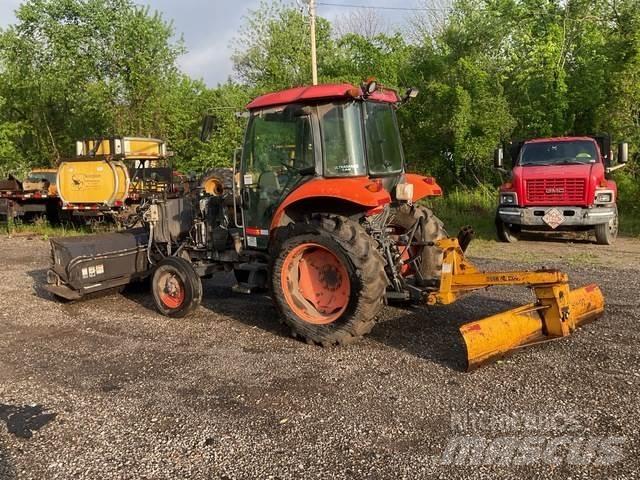 Kubota M5040 Unutrašnji čistači