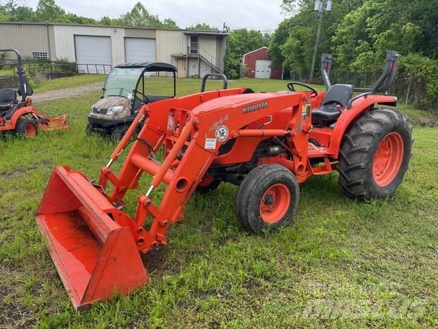 Kubota MX4700F Kompaktni (mali) traktori