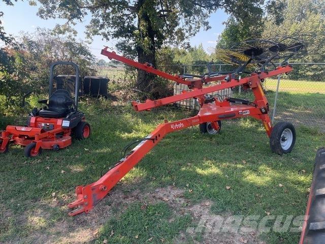 Kubota RA110CR Okretači i sakupljači sijena