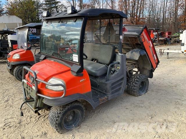 Kubota RTV900 Pomoćni strojevi