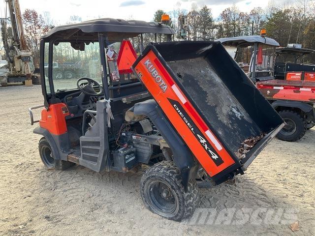 Kubota RTV900 Pomoćni strojevi