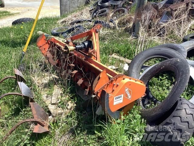 Kuhn  Drugi strojevi i priključci za obradu zemlje