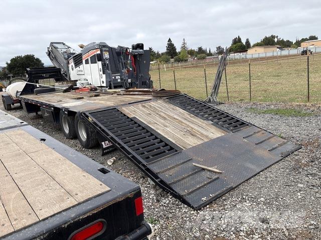 Lamar FD03222A Prikolice za autotransportere