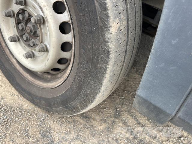 LDV Deliver 9 Dostavna vozila / kombiji