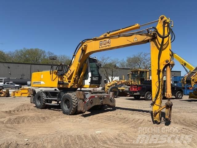 Liebherr A904 Bageri na kotačima