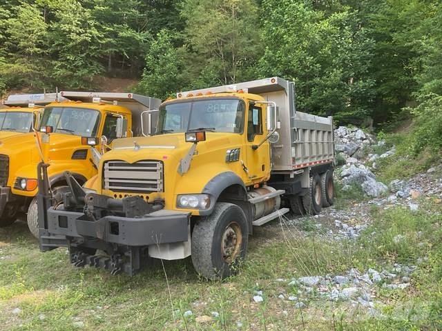 Mack 700 Sniježne daske i  plugovi
