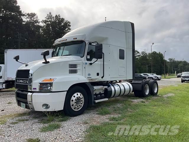 Mack AN64T Traktorske jedinice