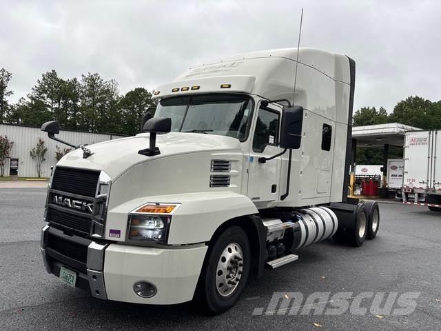 Mack AN64T Traktorske jedinice
