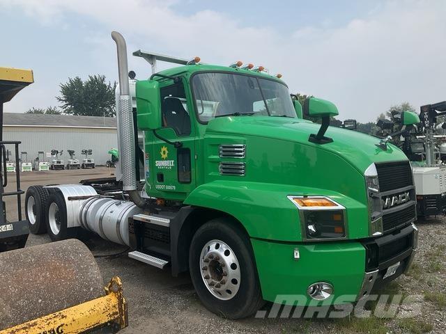 Mack AN64T Traktorske jedinice