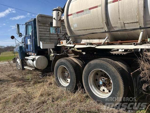 Mack CH613 Traktorske jedinice