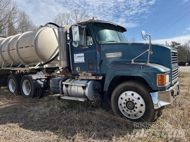 Mack CH613 Traktorske jedinice