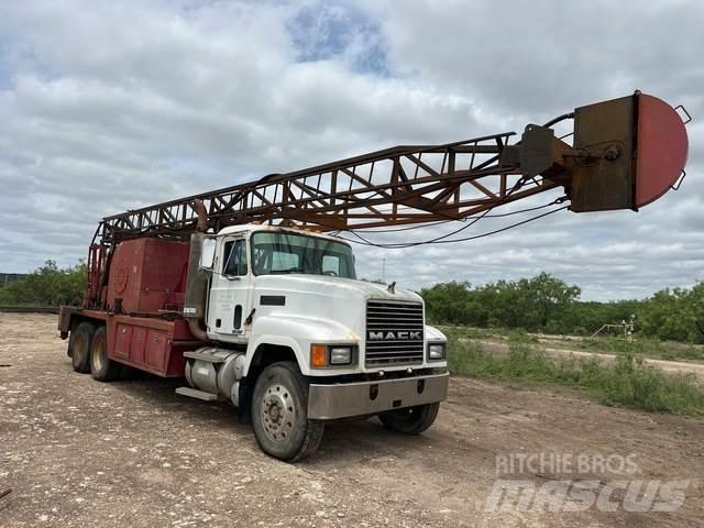 Mack CH613 Građevinarstvo – ostalo