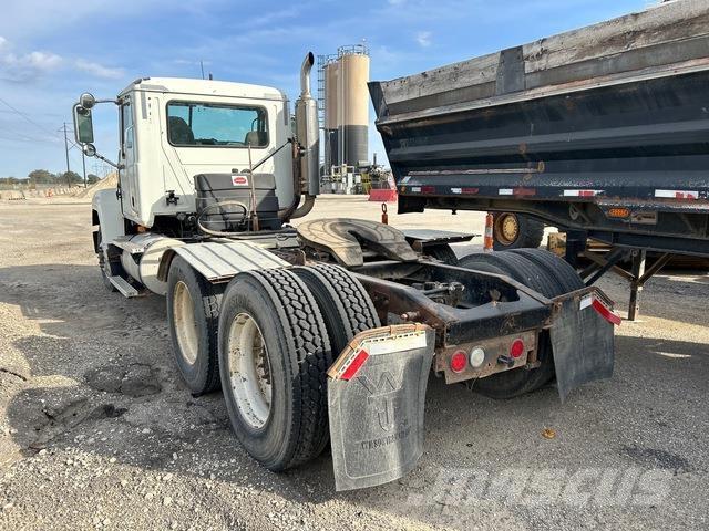 Mack CH613 Traktorske jedinice