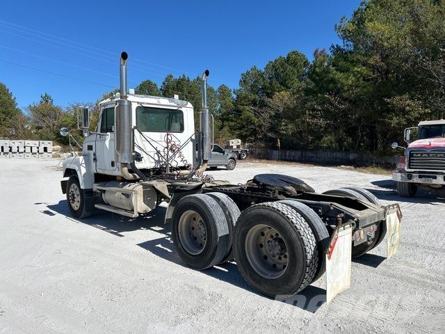 Mack CH613 Traktorske jedinice