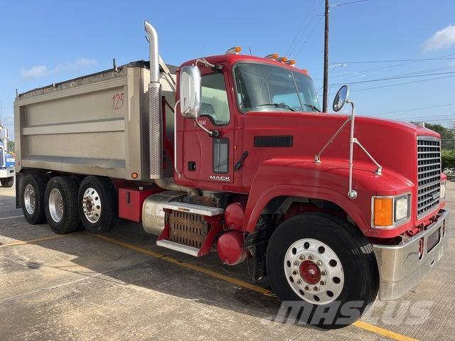Mack CHU613 Kiper kamioni