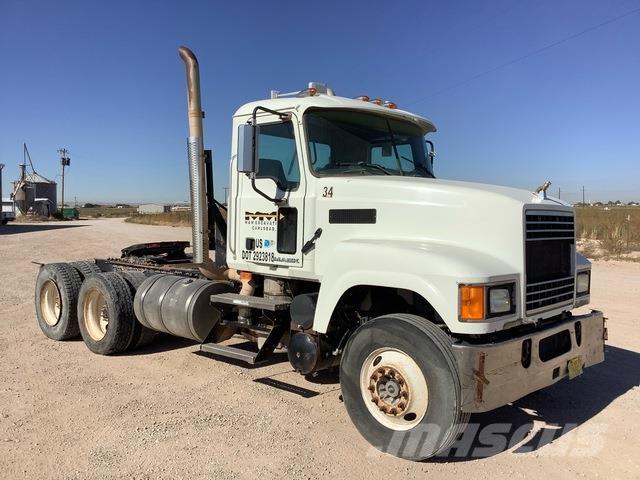 Mack CHU613 Traktorske jedinice