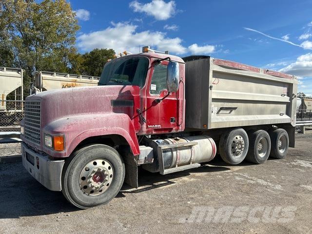 Mack CHU613 Kiper kamioni