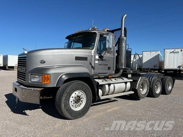 Mack CL713 Traktorske jedinice