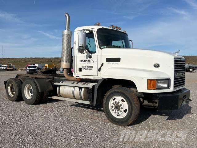 Mack CL733 Traktorske jedinice