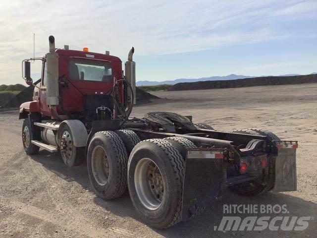 Mack CL733 Traktorske jedinice