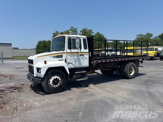 Mack CS300P Kamioni sa otvorenim sandukom