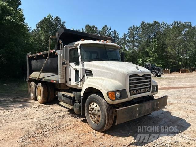 Mack CV700 Kiper kamioni