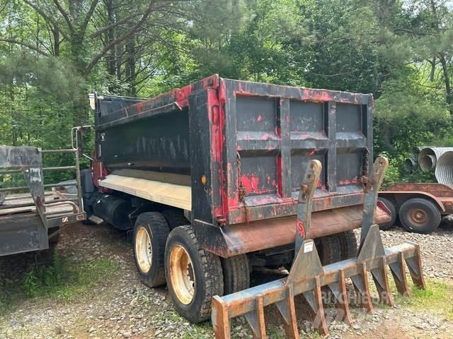 Mack CV700 Kiper kamioni
