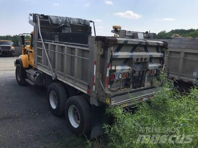 Mack CV700 Sniježne daske i  plugovi