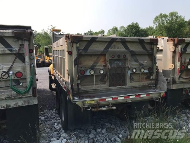 Mack CV700 Sniježne daske i  plugovi