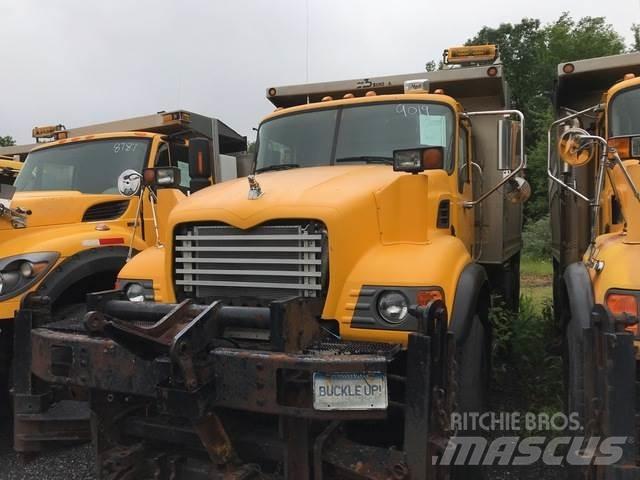 Mack CV700 Sniježne daske i  plugovi