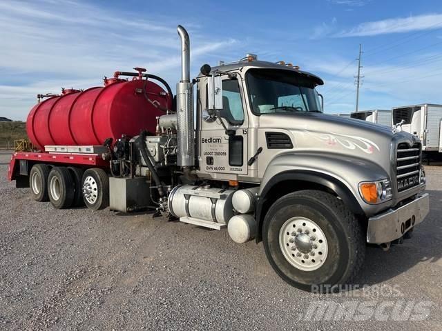 Mack CV713 Ostalo