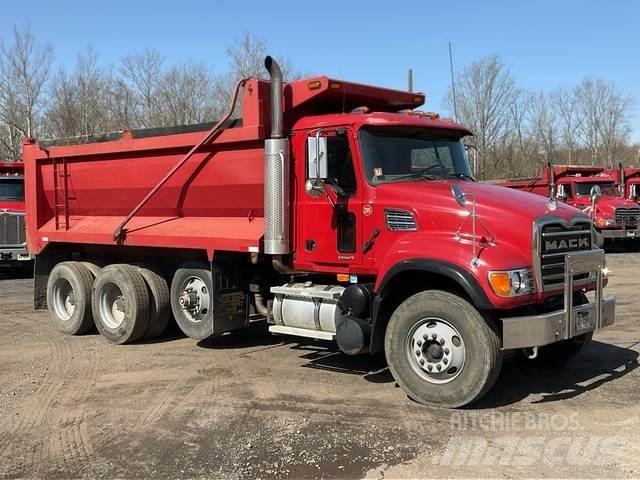 Mack CV713 Kiper kamioni