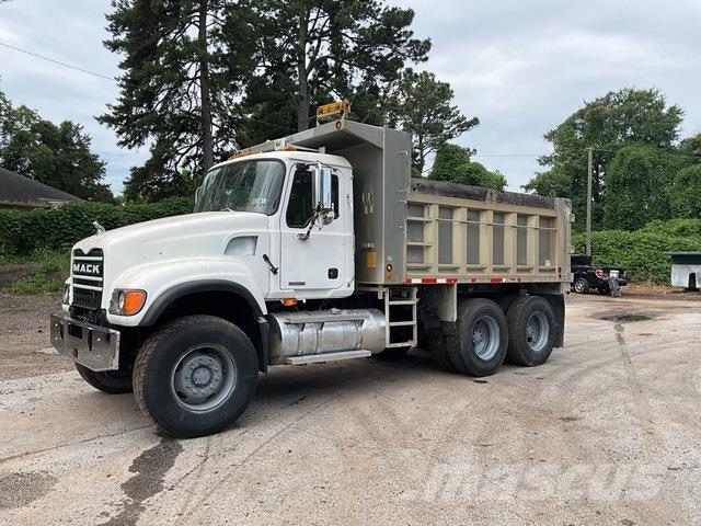 Mack CV713 Kiper kamioni