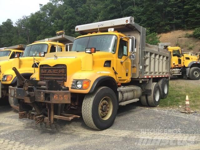 Mack CV713 Kiper kamioni