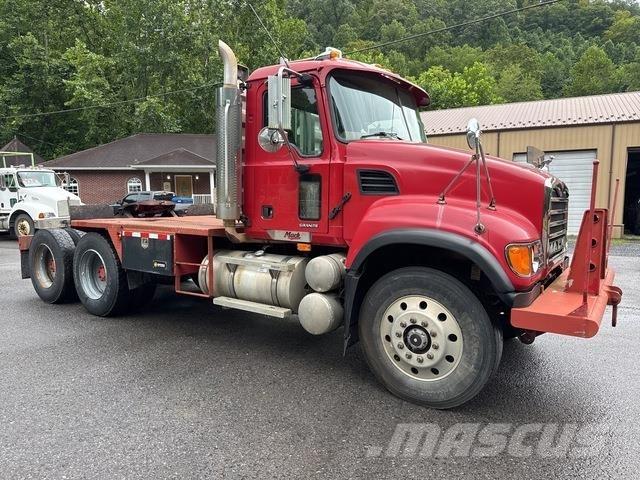 Mack CV713 Traktorske jedinice