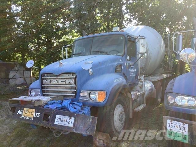 Mack CV713 Kiper kamioni