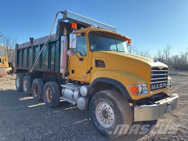 Mack CV713 Kiper kamioni