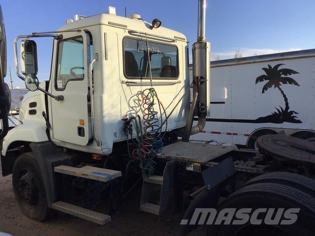 Mack CXN612 Traktorske jedinice