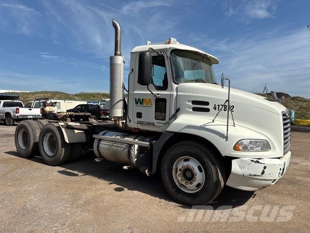 Mack CXN613 Traktorske jedinice