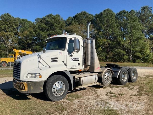 Mack CXN613 Traktorske jedinice