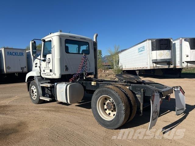 Mack CXU612 Traktorske jedinice