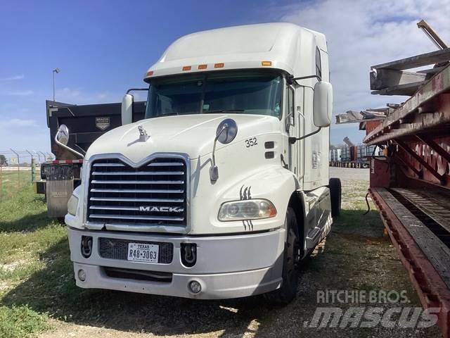 Mack CXU613 Traktorske jedinice