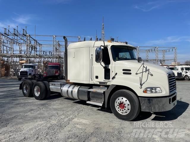 Mack CXU613 Traktorske jedinice