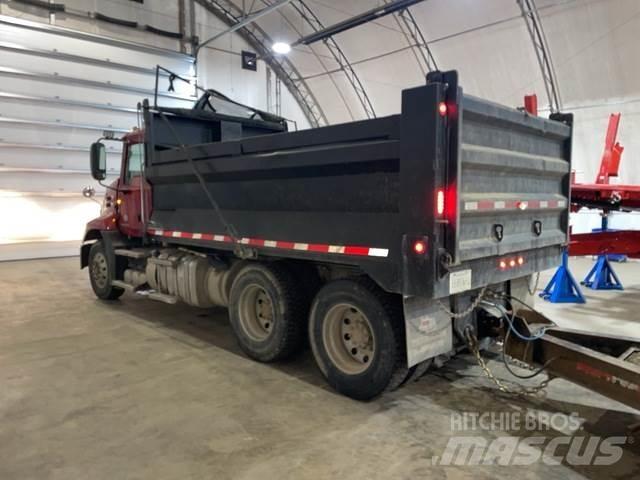 Mack CXU613 Kiper kamioni