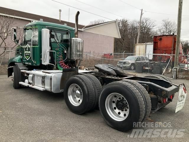 Mack CXU613 Traktorske jedinice