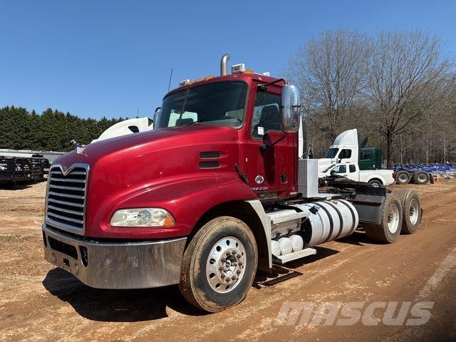 Mack CXU613 Traktorske jedinice