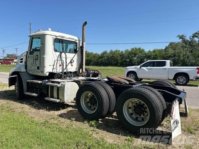 Mack CXU613 Traktorske jedinice
