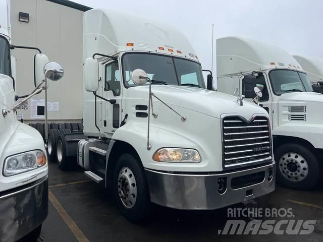 Mack CXU613 Traktorske jedinice